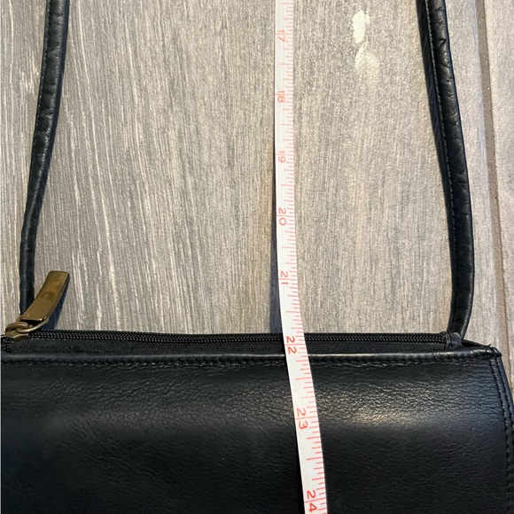 Fossil Leather Cross Body Bag - Picture 9 of 9